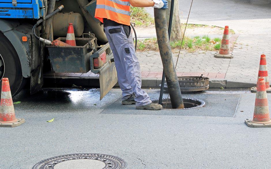 débouchage urgence Paris 13